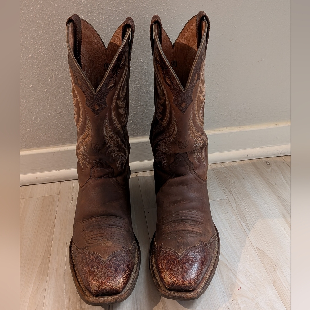 Ariat Brown Leather Cowboy Boots Style 15878